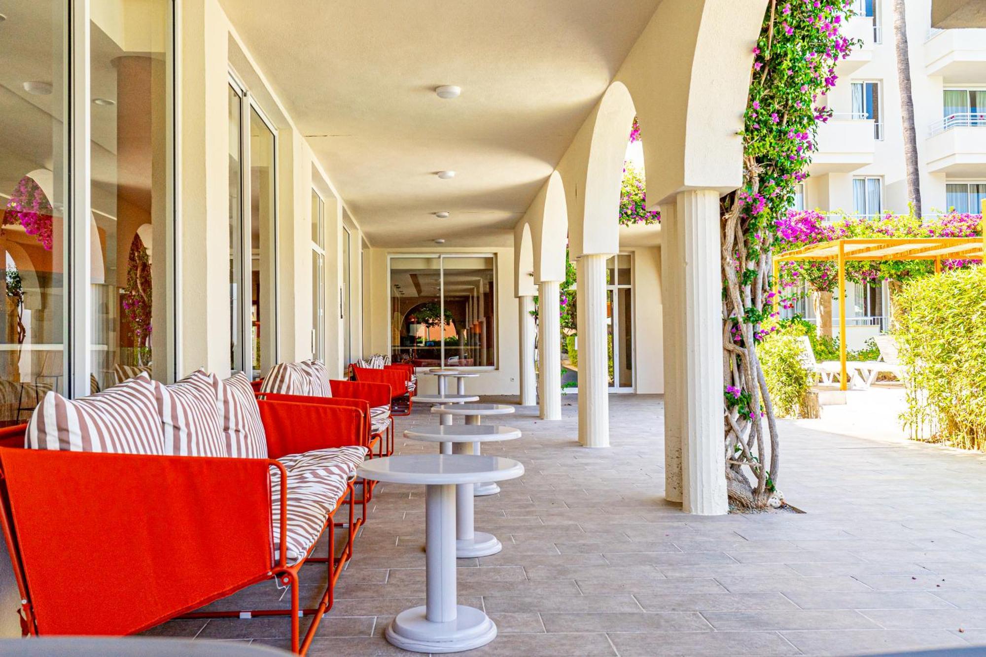 Rosella Affiliated By Intelier Hotel