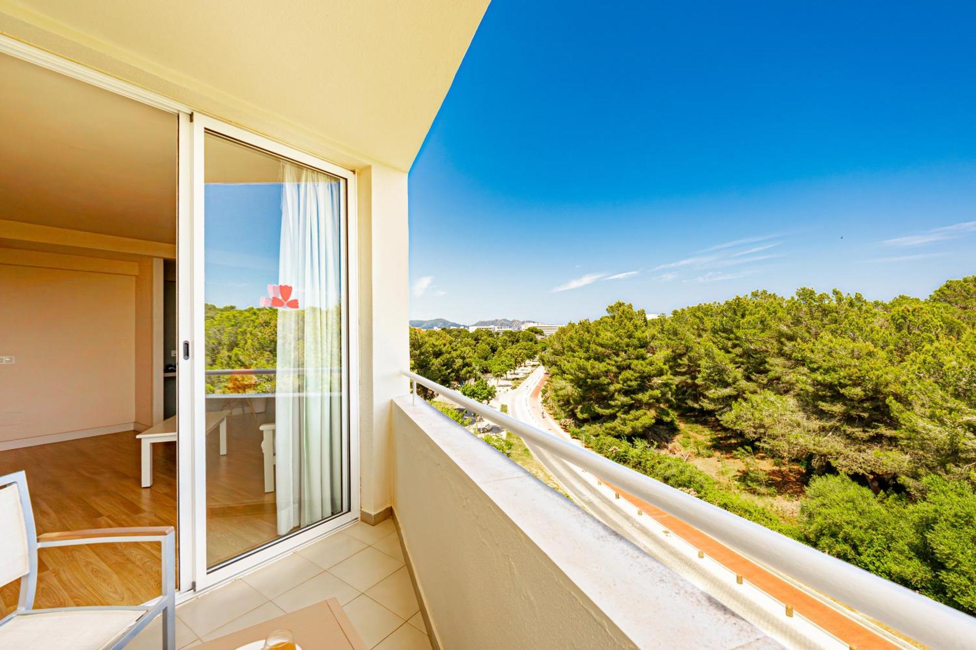 Hotel Rosella Affiliated By Intelier 4*